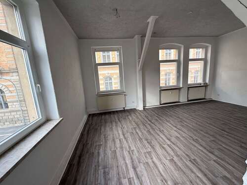 Foto - Wohnung zum Mieten in Greiz 650,00 € 115 m²