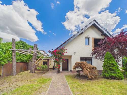 Foto - Haus zum Kaufen in Ludwigsfelde 649.000,00 € 146 m²