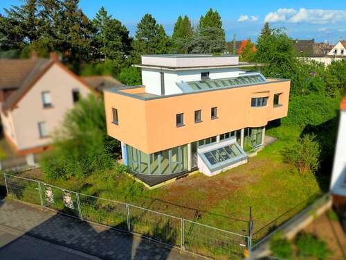 Foto - Haus zum Kaufen in Flörsheim am Main 580.000,00 € 166 m²