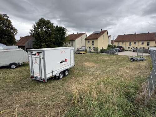 Foto - Grundstück zu verkaufen in Uttenreuth 2.100.000,00 € 2200 m²