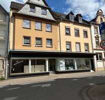 Haus zum Kaufen in Zell (Mosel) 450.000,00 € 341 m²