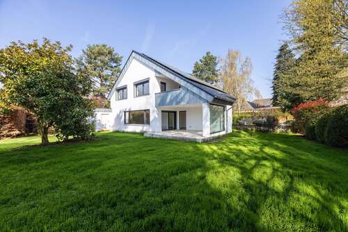 Foto - Haus zum Mieten in Neuss 4.000,00 € 260 m²