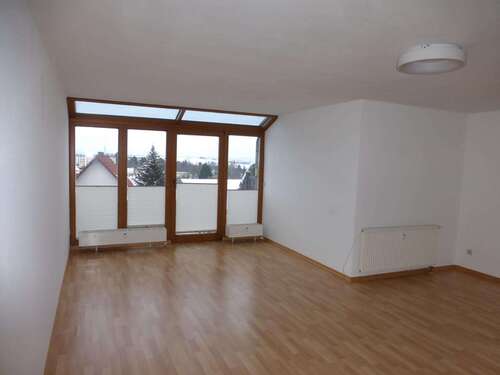 Foto - Wohnung zum Mieten in Hohenstein-Ernstthal 400,00 € 65 m²