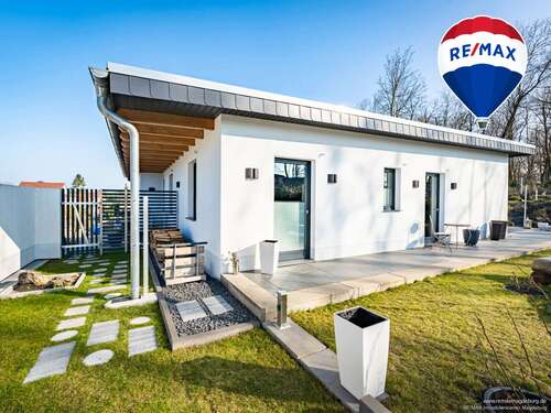 Foto - Haus zum Kaufen in Biederitz Heyrothsberge 573.000,00 € 186 m²