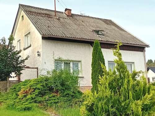 Foto - Haus zum Kaufen in Schmelz Limbach 98.000,00 € 127.06 m²