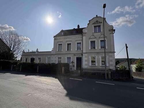 Foto - Haus zum Kaufen in ArzbergSchlottenhof 289.000,00 € 319 m²