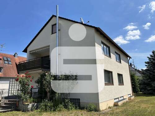 Foto - Haus zum Kaufen in Uttenreuth 860.000,00 € 173 m²