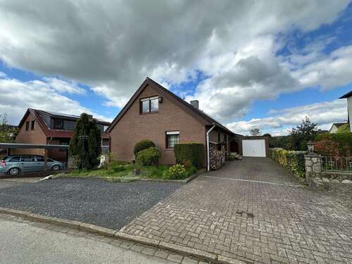 Foto - Haus zum Kaufen in Hardegsen 449.000,00 € 202 m²