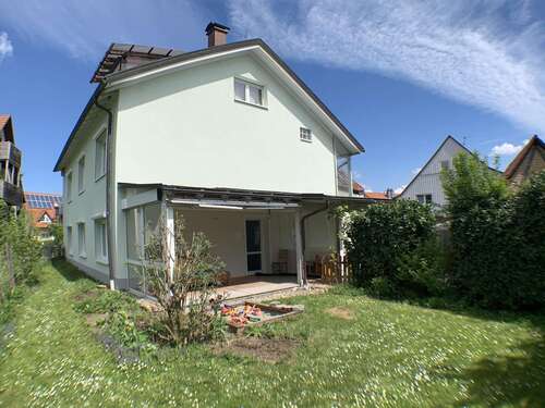 Foto - Haus zum Kaufen in Freiburg im Breisgau 1.220.000,00 € 375 m²