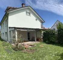 Haus zum Kaufen in Freiburg im Breisgau 1.220.000,00 € 375 m²