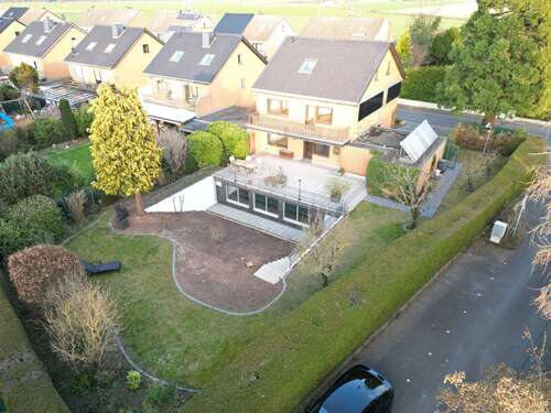 Foto - Haus zum Kaufen in Erftstadt-Friesheim 595.000,00 € 230 m²