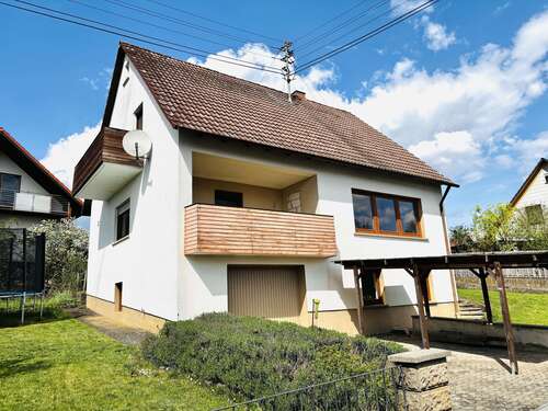 Foto - Haus zum Kaufen in Hofheim 220.000,00 € 130 m²