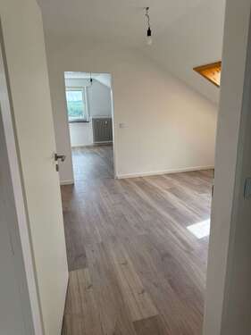 Foto - Wohnung zum Mieten in Östringen Eichelberg 375,00 € 38 m²