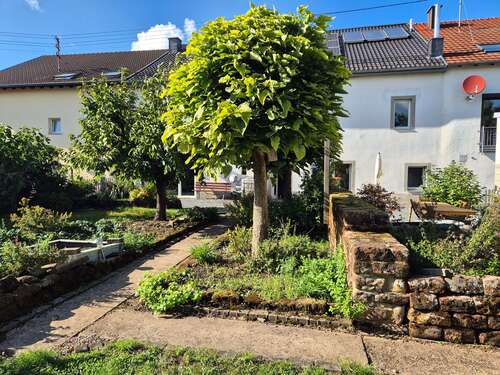 Foto - Haus zum Kaufen in Merzig 269.000,00 € 150 m²