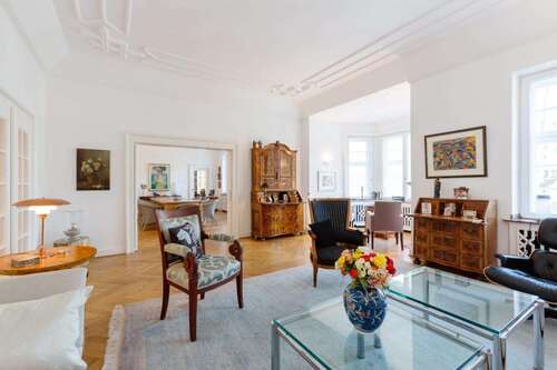 Foto - Wohnung zum Kaufen in Düsseldorf 2.150.000,00 € 250 m²