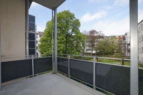 Foto - Wohnung zum Mieten in Zwickau 457,00 € 76.19 m²