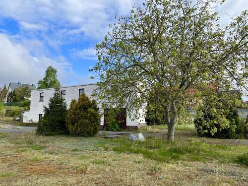 Foto - Haus zum Kaufen in Ockrilla 99.000,00 € 300 m²