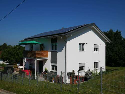 Foto - Wohnung zum Mieten in Beutelhausen bei Bruckberg 850,00 € 95 m²