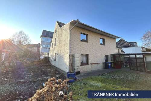 Foto - Haus zum Kaufen in Bremerhaven 199.000,00 € 182 m²