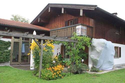 Foto - Haus zum Kaufen in Gauting 2.900.000,00 € 240 m²