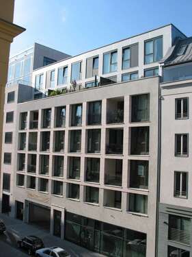 Foto - Einzelhandel in Berlin 3.268,62 € 121.06 m²