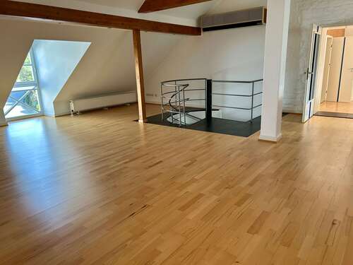Foto - Haus zum Mieten in Dockendorf 1.100,00 € 161 m²