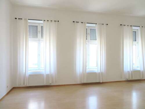 Foto - Wohnung zum Mieten in Mönchengladbach 750,00 € 67.57 m²