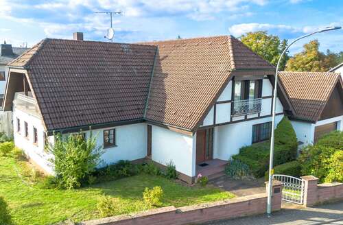 Foto - Haus zum Kaufen in Limeshain 695.000,00 € 230 m²