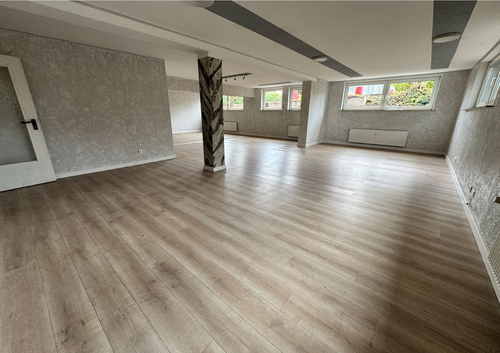 Foto - Büro in Urmitz 500,00 € 106 m² - 500,00&nbsp;EUR Kaltmiete, ca.&nbsp; 106,00&nbsp;m&sup2;