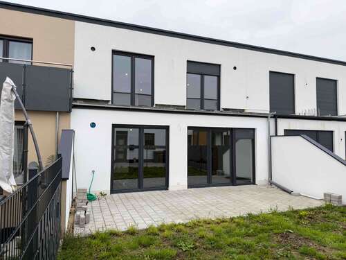 Foto - Haus zum Kaufen in Röttenbach 468.000,00 € 120.78 m²