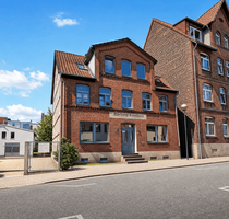 Haus zum Kaufen in Uelzen 239.000,00 € 180 m²