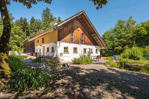 Foto - Haus zum Kaufen in Auerbach 637.000,00 € 144 m²