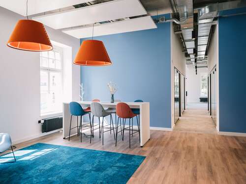 Foto - Büro in München-Allach 12.900,00 € 335 m²