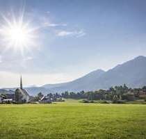 Grundstück zu verkaufen in Saaldorf-Surheim 800.000,00 € 1775 m²