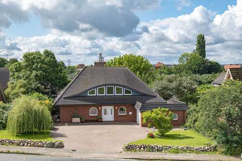 Foto - Haus zum Kaufen in Grünendeich 728.000,00 € 244.61 m²
