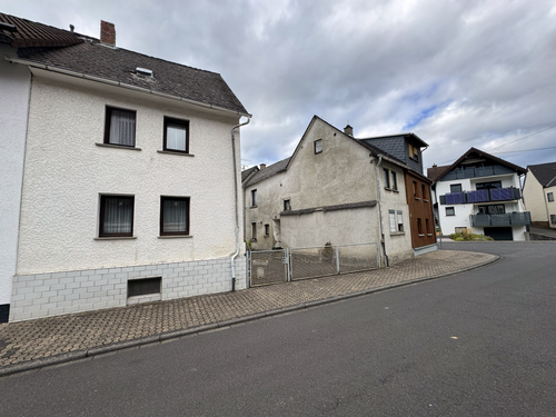 Foto - Haus zum Kaufen in Herschbach 49.000,00 € 100 m²