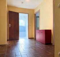 Wohnung zum Kaufen in Schorndorf 175.000,00 € 72.96 m²