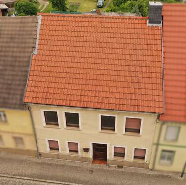 Foto - Haus zum Kaufen in Gardelegen 97.000,00 € 160 m²