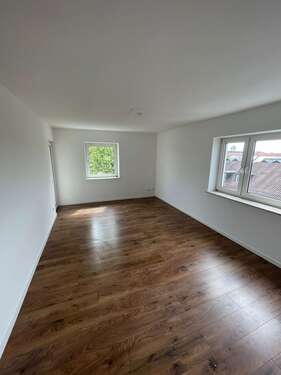 Foto - Wohnung zum Mieten in Neutraubling 470,08 € 58.25 m²