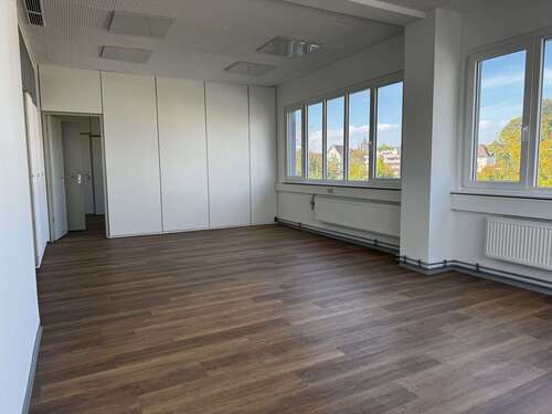 Foto - Büro in Breisach am Rhein 750,00 € 99 m²