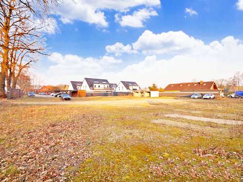 Foto - Grundstück zu verkaufen in Stuhr 795.000,00 € 2196 m²