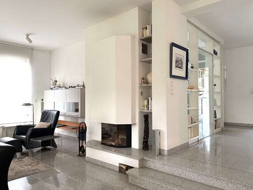 Foto - Haus zum Kaufen in Sandhausen 1.250.000,00 € 321.73 m²