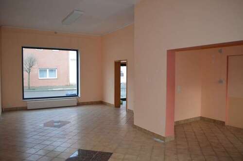 Foto - Büro in OscherslebenOT Hadmersleben 410,00 € 102.17 m²
