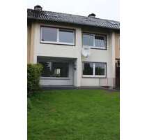 Haus zum Mieten in Bielefeld 1.600,00 € 165 m²