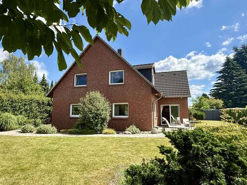 Foto - Haus zum Kaufen in Halstenbek 749.000,00 € 172.48 m²