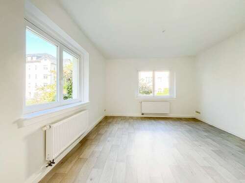 Foto - Wohnung zum Mieten in Chemnitz 255,00 € 37.11 m²