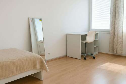 Foto - WG-Zimmer in Berlin 800,00 € 24 m²