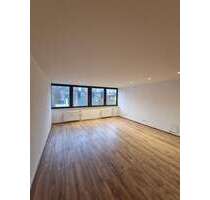 Wohnung zum Kaufen in Wuppertal 185.000,00 € 120 m²