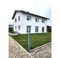 Haus zum Kaufen in Wallersdorf 890.000,00 € 185 m²