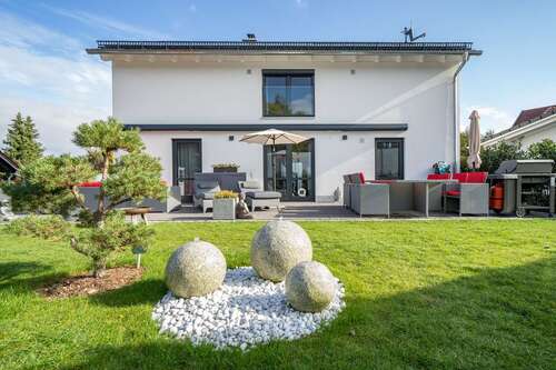 Foto - Haus zum Kaufen in Denklingen 875.000,00 € 213 m²